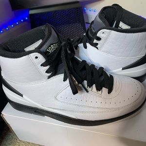 Air Jordan 2 Retro